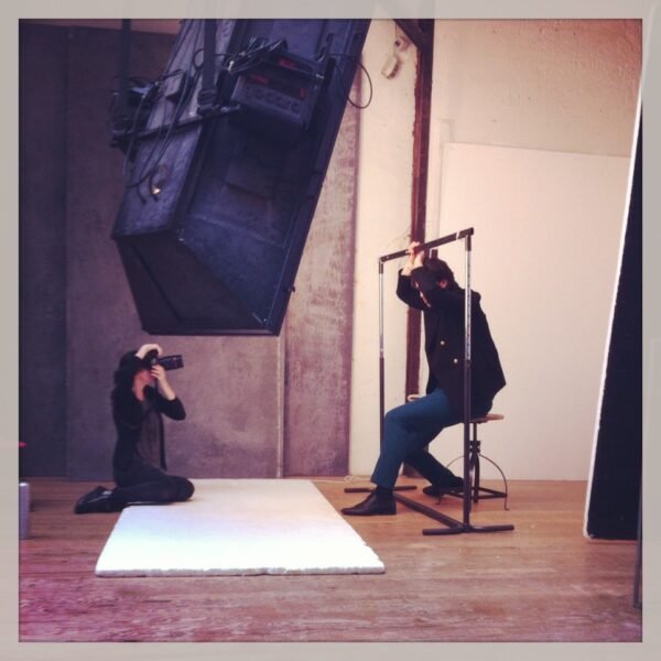 Photos, magazines, TV…mais comment ?